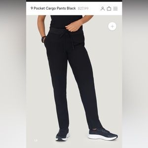 Mandala 9-pocket cargo scrub pant. Size XS.